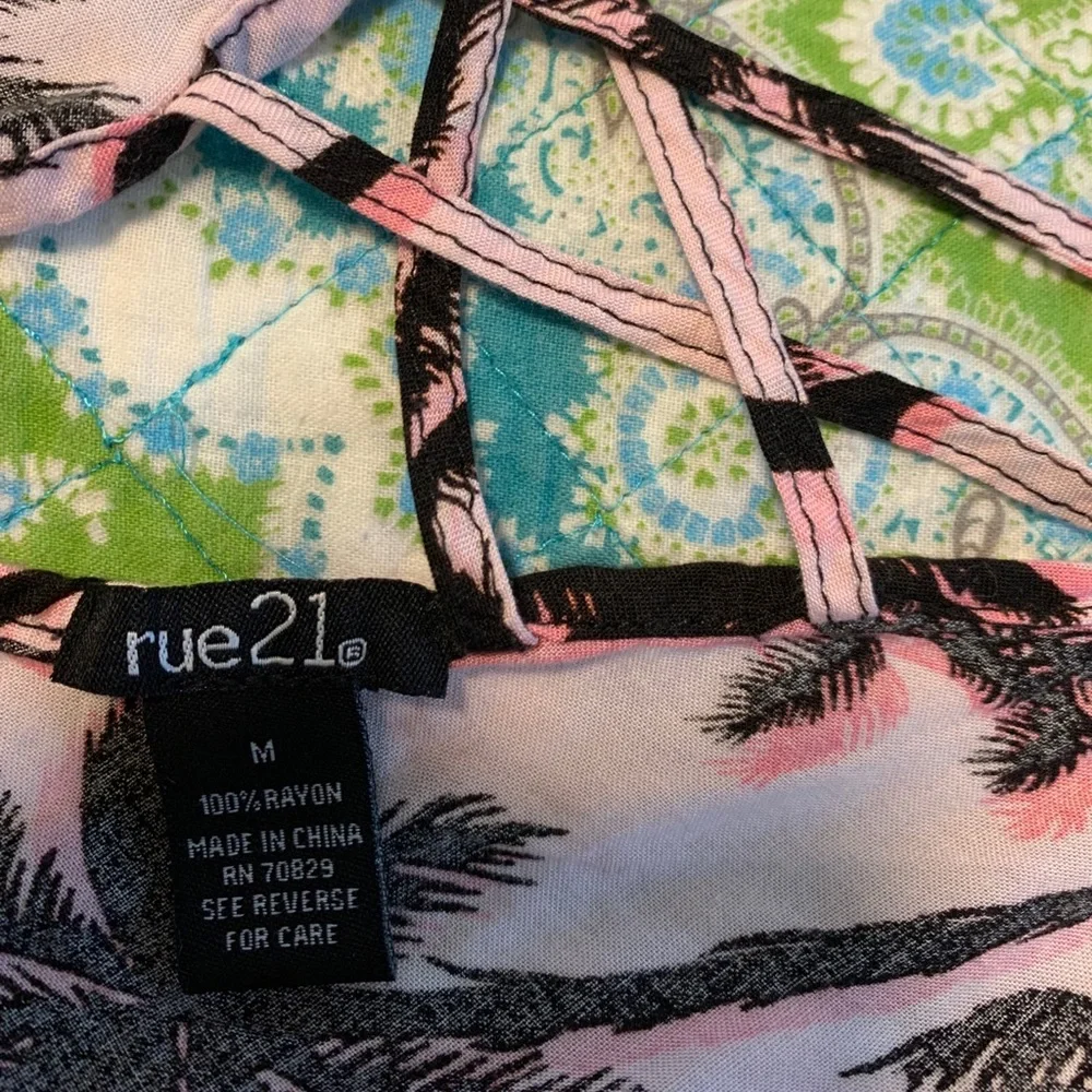 ROMPER🏖 - Picture 4 of 4